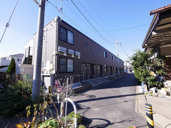 レオネクストラシーヌ弐番館の物件内観写真